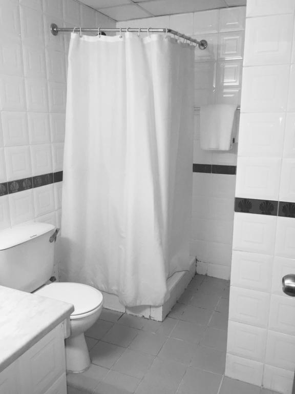 Gold Plaza Guest House Dubai Phòng bức ảnh